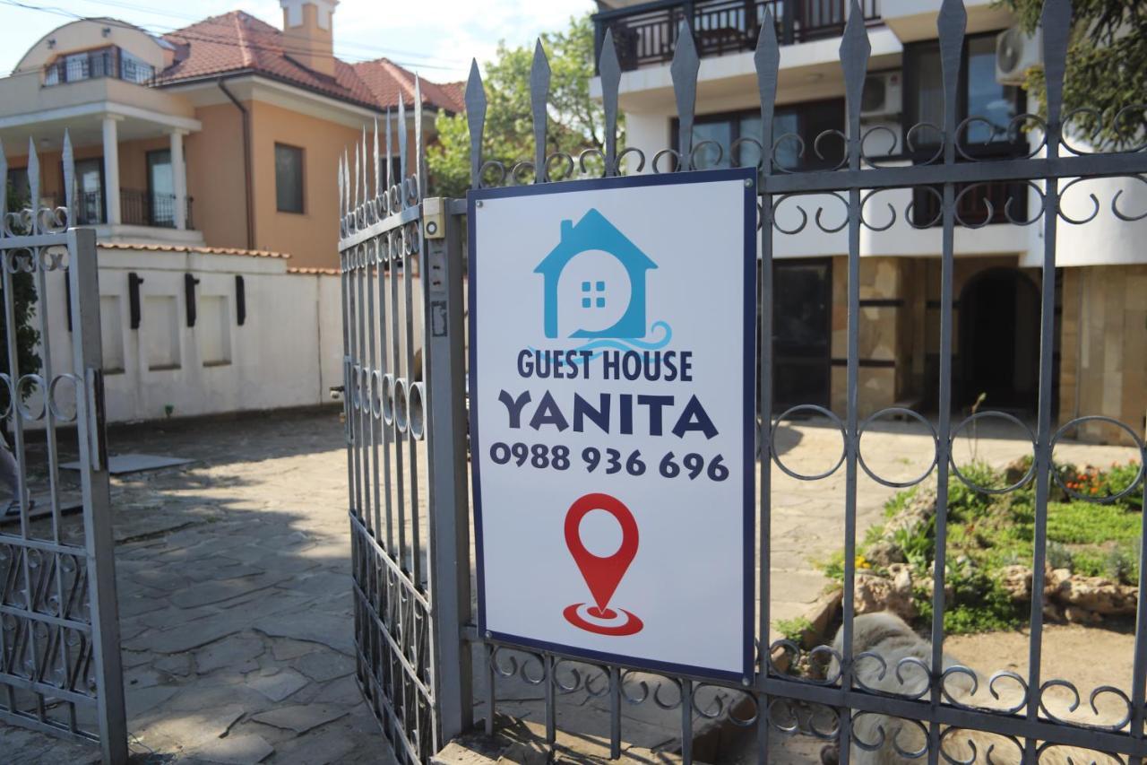 Guest House Yanita Varna Buitenkant foto