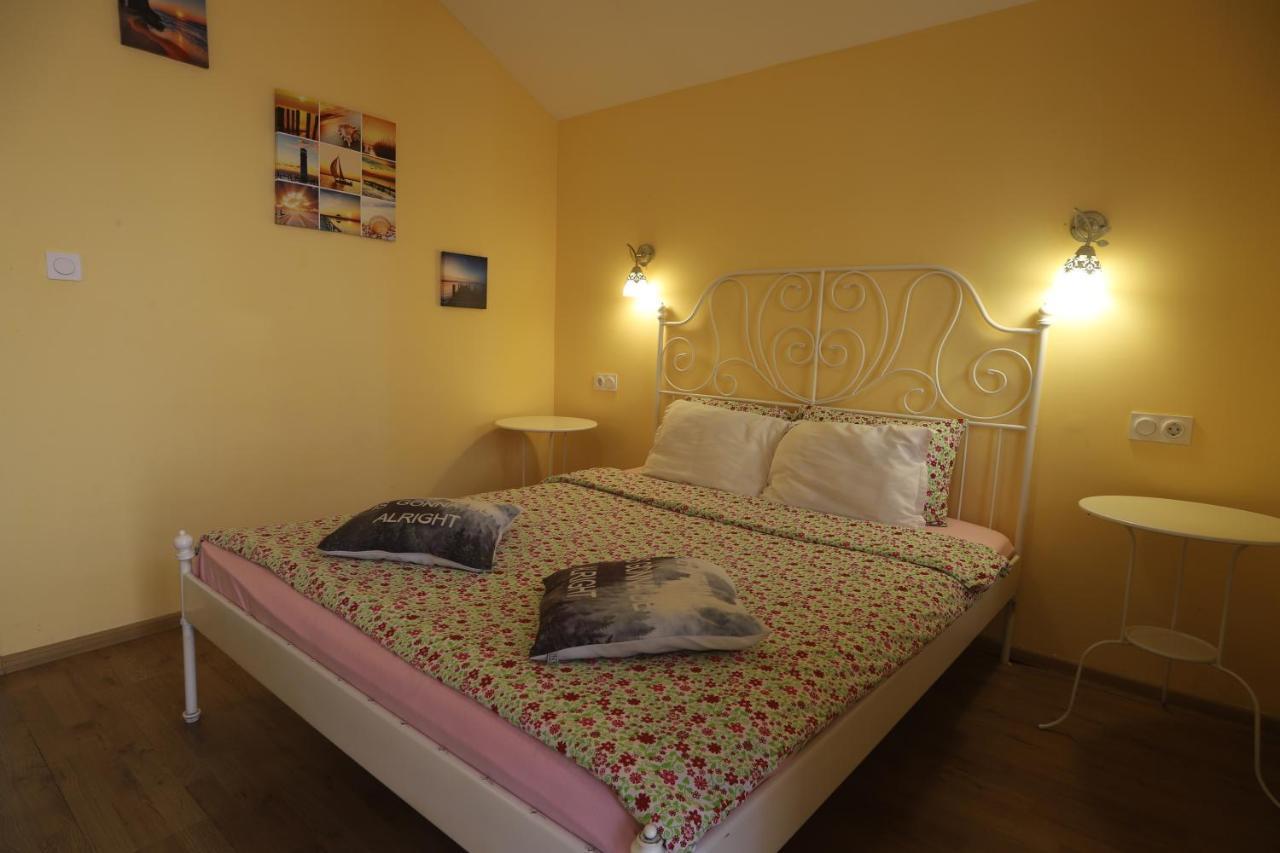 Guest House Yanita Varna Buitenkant foto