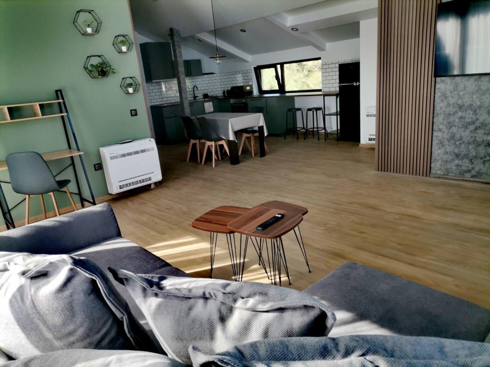 Guest House Yanita Varna Buitenkant foto